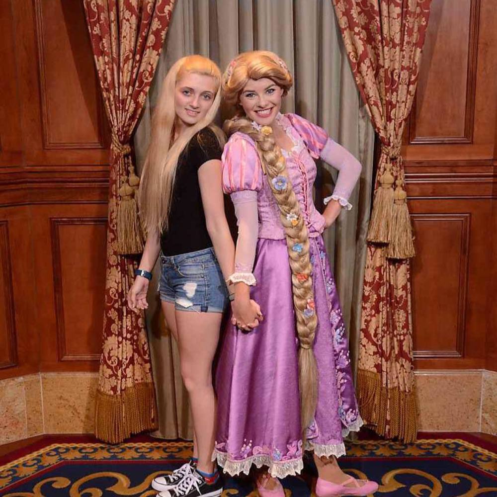 Meet your Posher, Stephanie